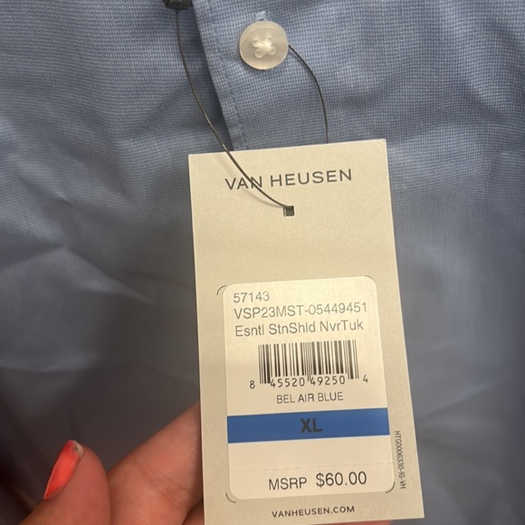 Van Heusen Light Blue Long Sleeve Dress Shirt XL - Picture 2 of 4